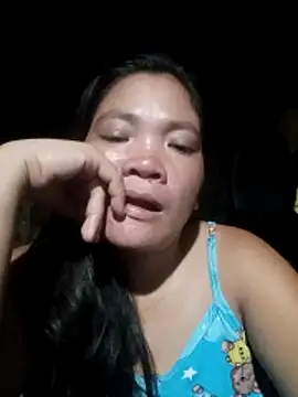 Snapshot of Sweet_dhea05 chatting on June 4, 7:20 pm Sweet dhea05 online show from June 4, 7:20 pm
