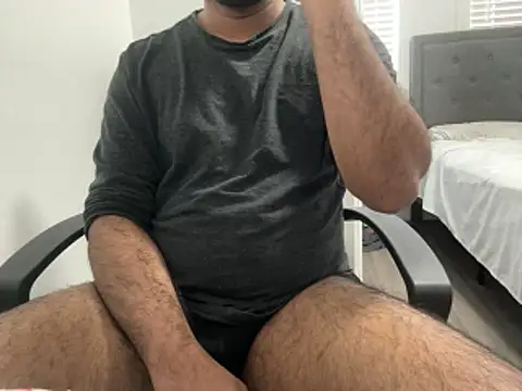 HothairyBoy2 online show from February 2, 5:55 pm