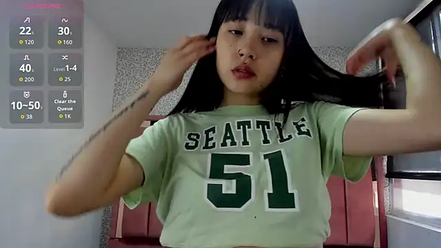 Hanna Lee   online show from September 12, 7:47 pm