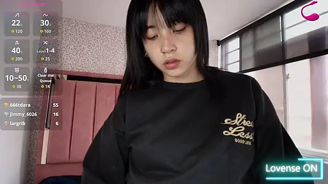 Snapshot of Hanna_Lee__ chatting on April 22, 9:05 pm Hanna Lee online show from April 22, 9:05 pm
