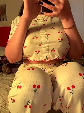 OnlyRima online show from November 29, 10:40 am