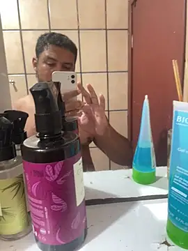 alanjordan100 online show from April 7, 6:58 am