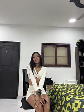 Snapshot of sahraparker chatting on October 9, 1:14 am sahraparker online show from October 9, 1:14 am