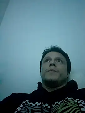 Snapshot of RAFAEL18-3_ chatting on October 26, 1:11 am RAFAEL18-3 online show from October 26, 1:11 am