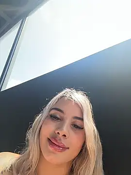 YouCandiSumisa online show from April 4, 6:38 pm