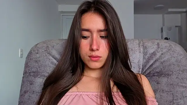 Adhara Kitten online show from April 18, 1:48 pm