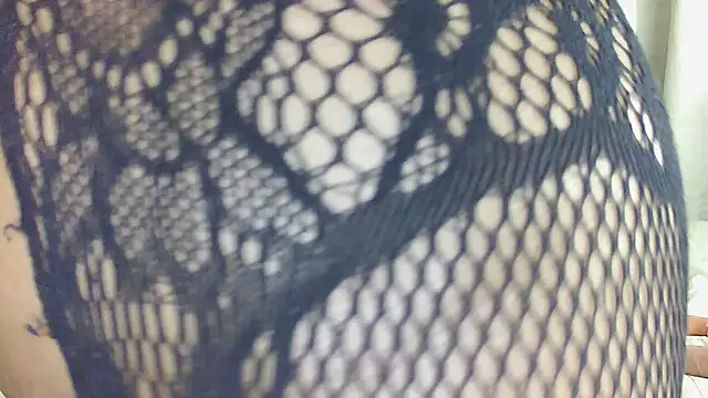 Snapshot of KittyMilfx3 chatting on May 31, 3:26 am KittyMilfx3 online show from May 31, 3:26 am