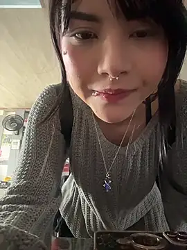 TatiLee online show from July 8, 3:27 pm