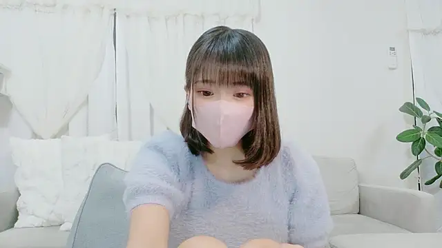 Snapshot of anone10101 chatting on May 6, 2:11 pm anone10101 online show from May 6, 2:11 pm
