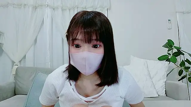 Snapshot of anone10101 chatting on May 23, 4:33 pm anone10101 online show from May 23, 4:33 pm