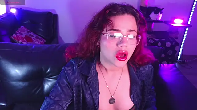 marsearth22  online show from April 14, 1:55 am