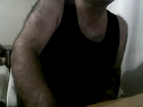 Snapshot of gerek27 chatting on July 2, 9:43 pm gerek27 online show from July 2, 9:43 pm