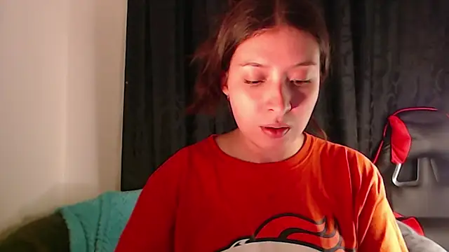 Snapshot of -Ivonny chatting on September 11, 11:27 pm -Ivonny online show from September 11, 11:27 pm