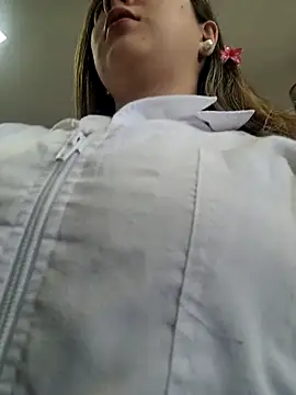 Snapshot of Sophie_del_Castillo chatting on September 21, 8:21 pm Sophie del Castillo online show from September 21, 8:21 pm