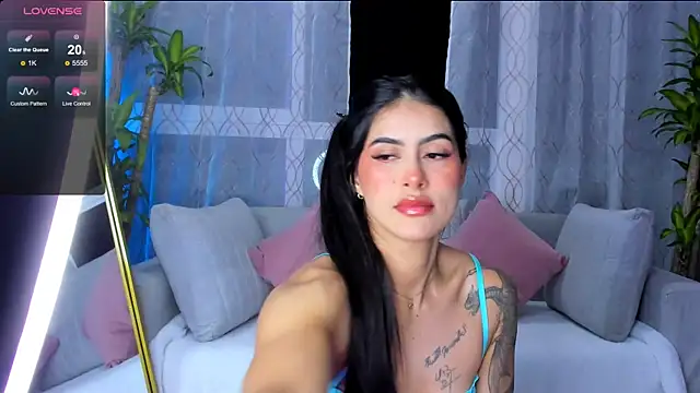 Snapshot of Valkyrie_sky chatting on July 3, 4:41 am Valkyrie sky online show from July 3, 4:41 am