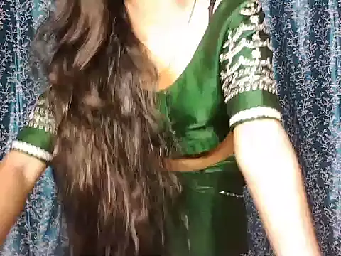Snapshot of ROSE_GOLDE chatting on March 15, 4:24 pm ROSE GOLDE online show from March 15, 4:24 pm