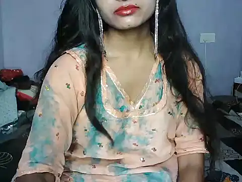 Snapshot of ROSE_GOLDE chatting on May 24, 5:01 am ROSE GOLDE online show from May 24, 5:01 am
