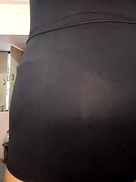 Snapshot of hotmanshi chatting on October 15, 3:17 am hotmanshi online show from October 15, 3:17 am