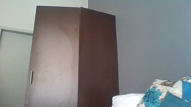 CouplesX96xx online show from April 4, 8:56 am