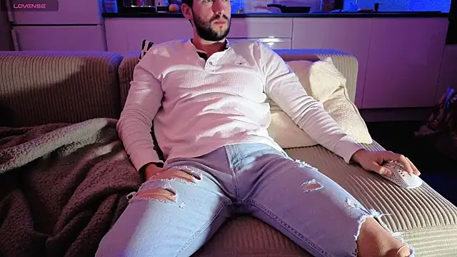 boiteasex online show from March 22, 5:55 am