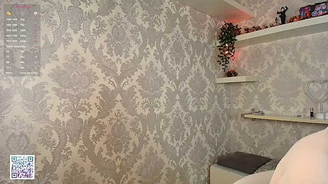 Snapshot of Fire_katie chatting on November 5, 10:10 pm Fire katie online show from November 5, 10:10 pm