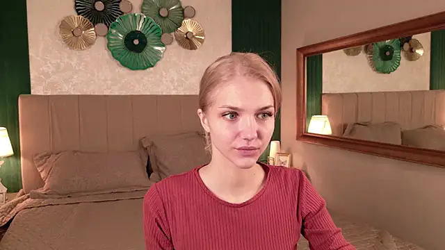 4example Chloe online show from May 30, 5:37 am