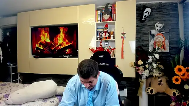 SpartacusDaddy48 online show from March 22, 1:42 am