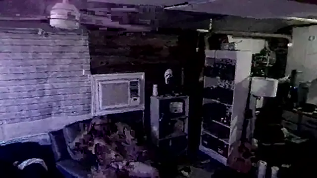Snapshot of Billysch@xh chatting on March 23, 4:38 am Billyschxh online show from March 23, 4:38 am