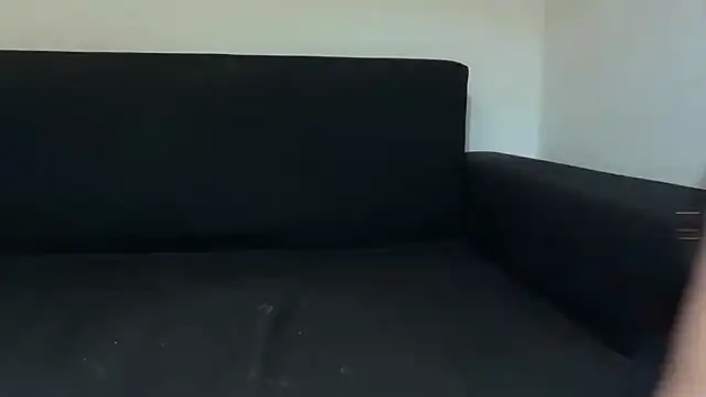 Snapshot of diamondsred chatting on March 13, 10:38 pm diamondsred online show from March 13, 10:38 pm