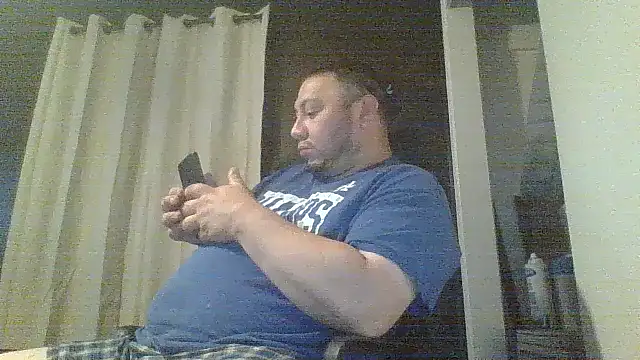 Snapshot of raredick chatting on April 23, 4:03 am raredick online show from April 23, 4:03 am