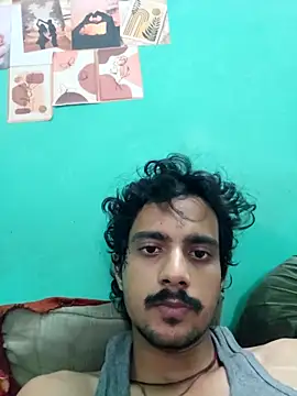 Snapshot of Sushant001 chatting on June 5, 7:25 am Sushant001 online show from June 5, 7:25 am