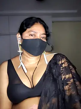 Snapshot of Telugu--Nadhini143 chatting on June 18, 6:35 am Telugu--Nadhini143 online show from June 18, 6:35 am
