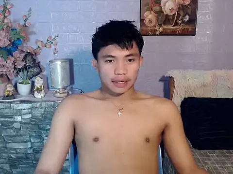 Snapshot of mostwantedtwink chatting on June 4, 8:53 am mostwantedtwink online show from June 4, 8:53 am