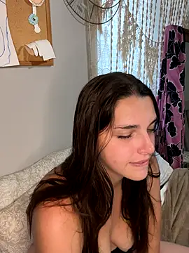 candybbylove1292  online show from October 22, 8:52 pm