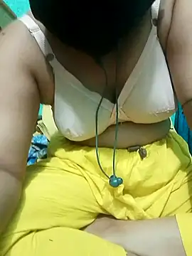 Snapshot of Maria_Mahi chatting on August 2, 5:50 am Maria Mahi online show from August 2, 5:50 am