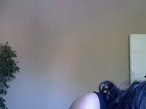Snapshot of ITALIANASISIXX chatting on June 13, 2:37 pm ITALIANASISIXX online show from June 13, 2:37 pm