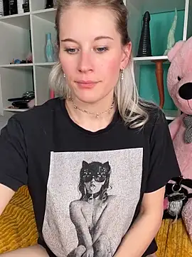 Snapshot of TheRealJessyLey chatting on April 29, 5:30 pm TheRealJessyLey online show from April 29, 5:30 pm