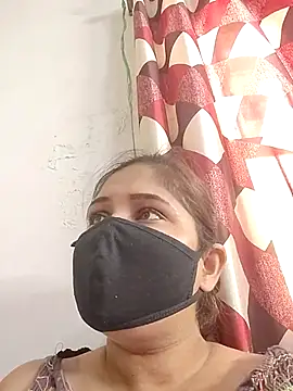 Snapshot of Ruhi_07 chatting on May 5, 4:31 am Ruhi 07 online show from May 5, 4:31 am