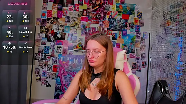 Maryyy May online show from October 9, 7:12 pm