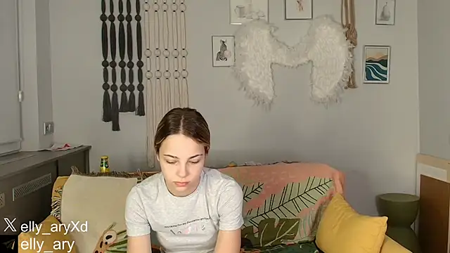 daddyonlyloveme online show from December 17, 9:10 pm