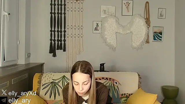 daddyonlyloveme online show from January 12, 9:20 pm