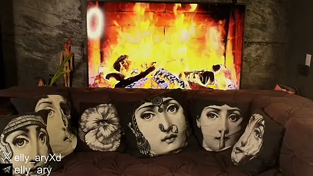 daddyonlyloveme online show from March 12, 8:04 pm