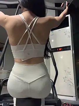 jiajia L online show from February 12, 2:12 pm