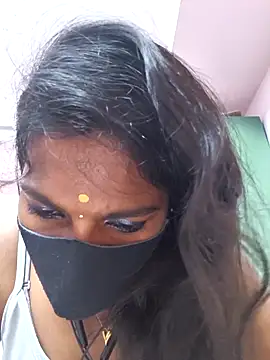 Honey rosetamil online show from April 5, 6:16 pm