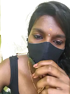 Snapshot of Honey_rosetamil chatting on April 18, 5:22 am Honey rosetamil online show from April 18, 5:22 am