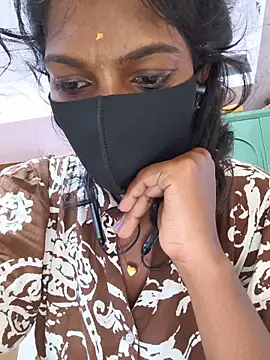 Snapshot of Honey_rosetamil chatting on May 17, 3:15 am Honey rosetamil online show from May 17, 3:15 am