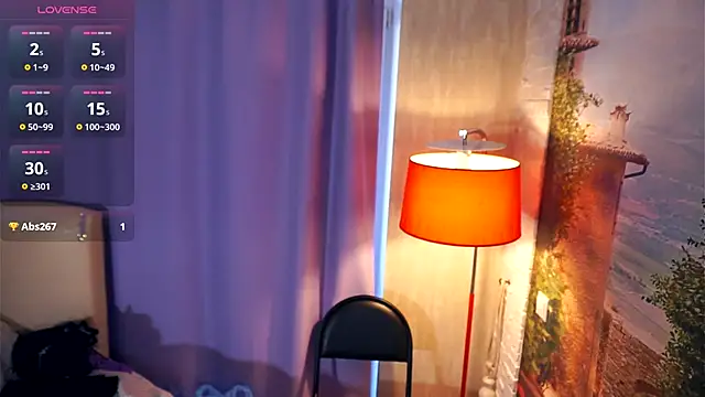 Snapshot of LynFlitton chatting on September 10, 5:40 am LynFlitton online show from September 10, 5:40 am