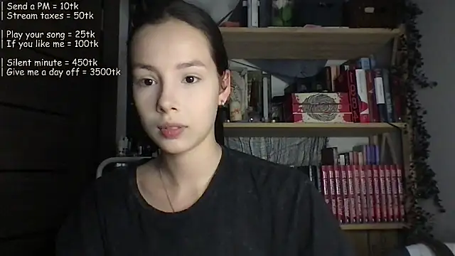 Snapshot of Yuna5343 chatting on May 25, 9:32 pm Yuna5343 online show from May 25, 9:32 pm
