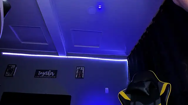 alexgiraldo   online show from September 14, 10:31 pm