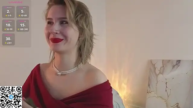 Snapshot of odelynbrower chatting on February 8, 1:09 am odelynbrower online show from February 8, 1:09 am